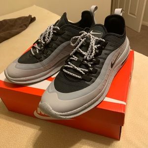 Nike air max axis prem